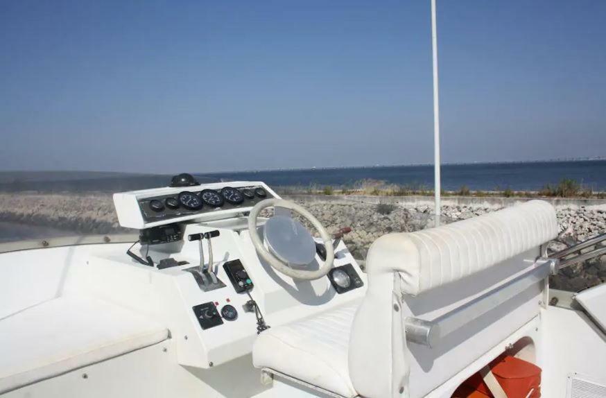 Hotel Beautiful And Magnific Yacht Lisboa Exterior foto