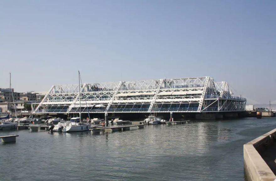Hotel Beautiful And Magnific Yacht Lisboa Exterior foto